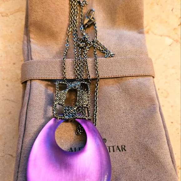 Alexis Bittar Purple Lucite necklace with gunmetal chain - Picture 3 of 5